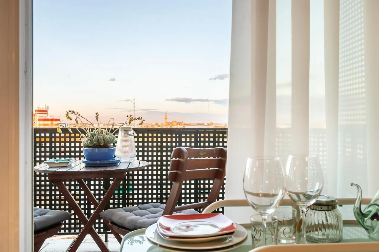 Apartamento Desde El Cielo De Triana Apartment Seville